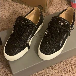 Black Glitter Giuseppe Zanotti